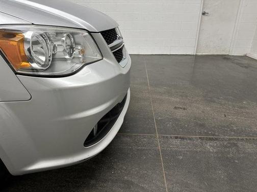 2012 Dodge Grand Caravan Crew