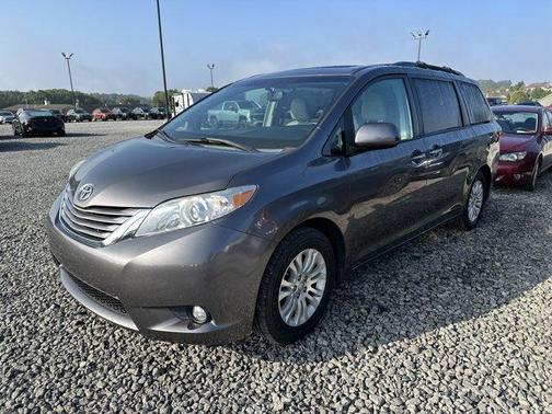 2017 Toyota Sienna L
