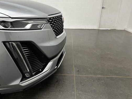2024 Cadillac XT6 Luxury AWD