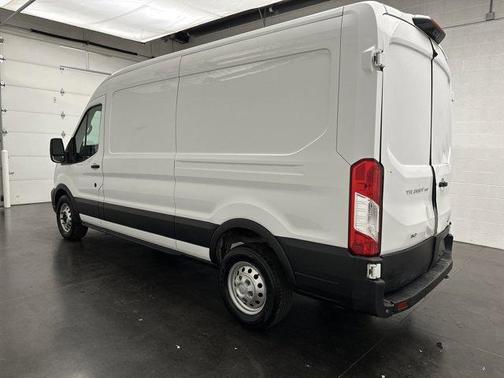 2022 Ford Transit-150 Base