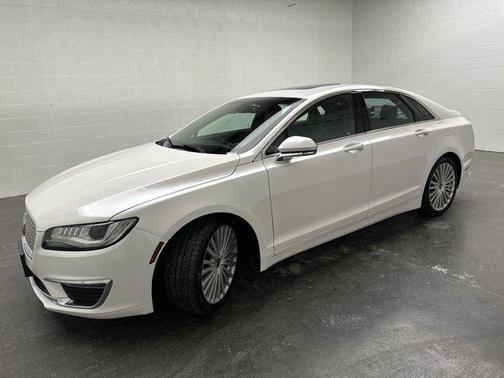 2017 Lincoln MKZ Reserve