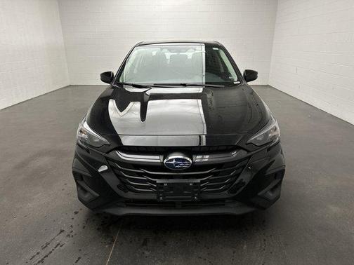 Crystal Black Silica 2025 Subaru Legacy Premium