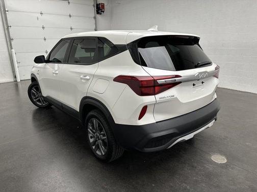 2023 Kia Seltos LX