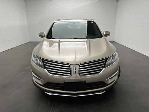 2015 Lincoln MKC Base