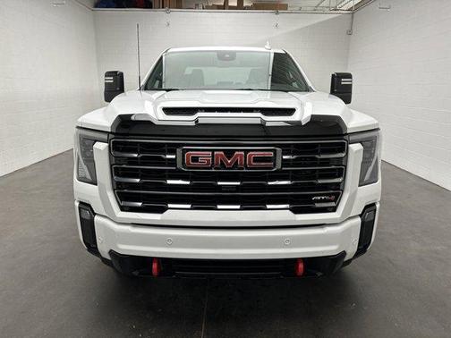 2024 GMC Sierra 2500 AT4