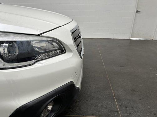 2017 Subaru Outback 2.5i Touring
