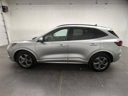 2024 Ford Escape ST-Line Select