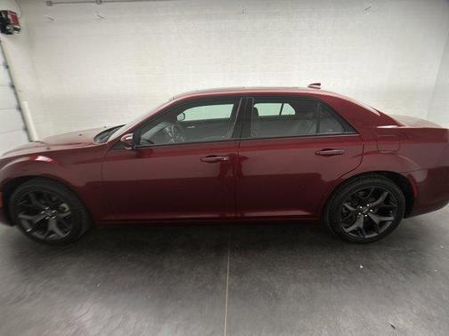 2023 Chrysler 300 S