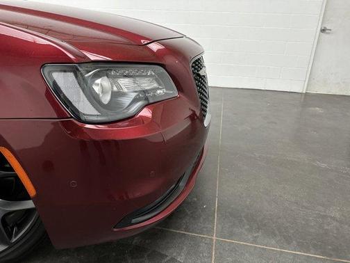 2023 Chrysler 300 S