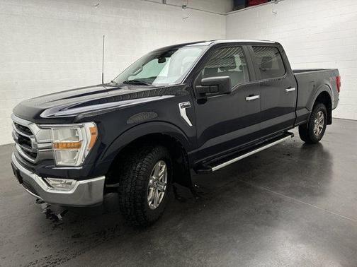Antimatter Blue Metallic 2023 Ford F-150 XLT