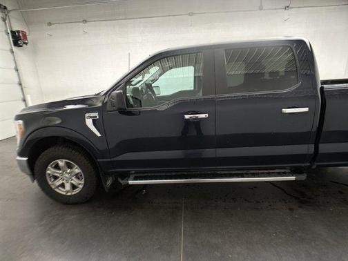 Antimatter Blue Metallic 2023 Ford F-150 XLT