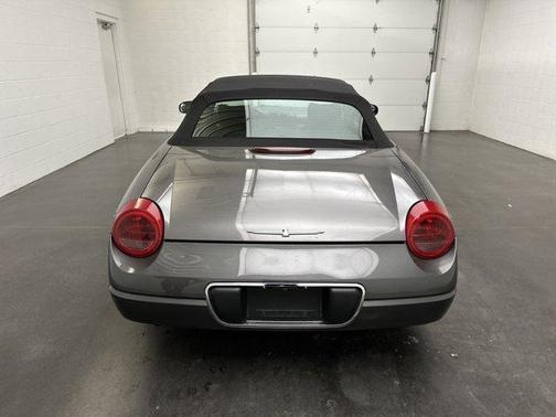 Silver 2003 Ford Thunderbird