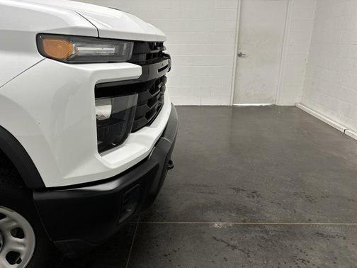 Summit White 2024 Chevrolet Silverado 3500 WT