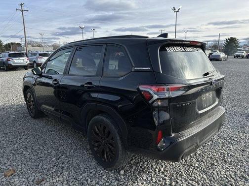 2025 Subaru Forester Sport