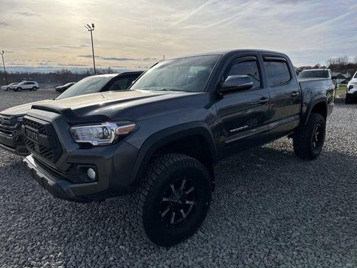 2022 Toyota Tacoma TRD Off Road