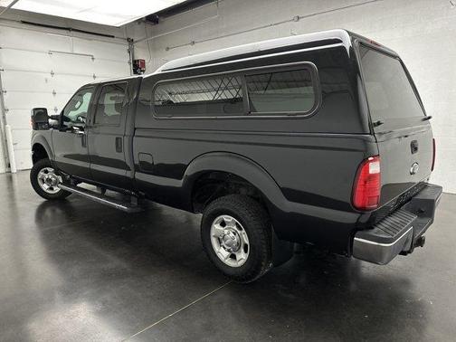Tuxedo Black Metallic 2011 Ford F-250 XLT