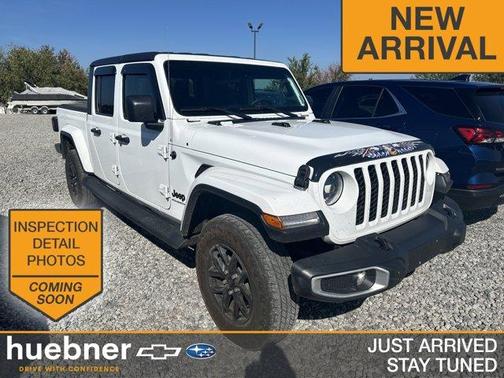 2023 Jeep Gladiator Sport
