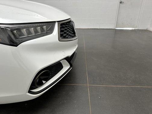 2018 Acura TLX V6 A-Spec