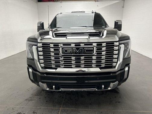 2024 GMC Sierra 3500 Denali
