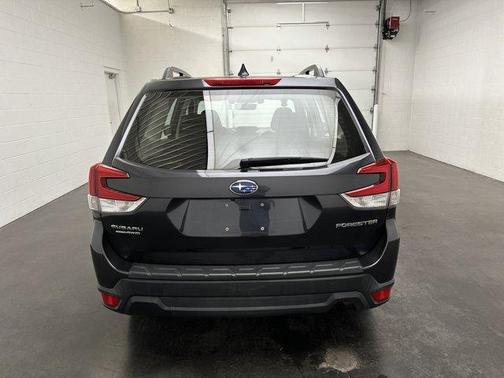Dark Gray Metallic 2019 Subaru Forester