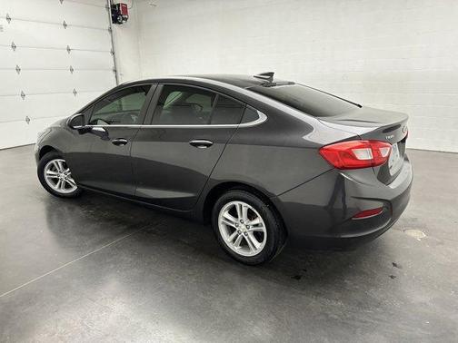 Tungsten Metallic 2016 Chevrolet Cruze LT Automatic