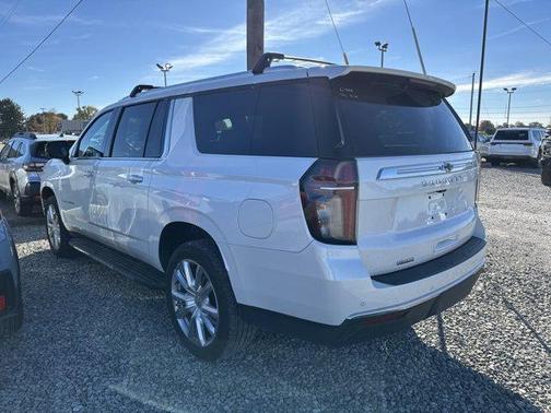 2021 Chevrolet Suburban High Country