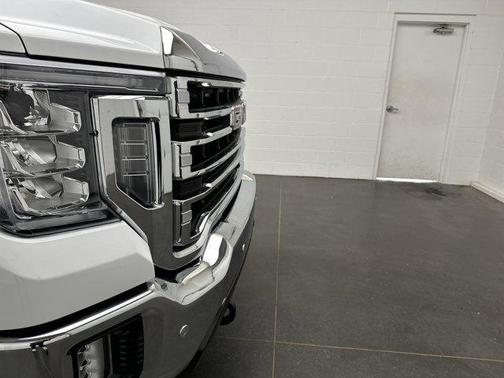 2023 GMC Sierra 2500 SLT