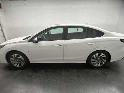 2025 Subaru Legacy Touring XT