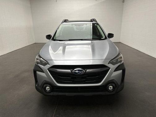 Ice Silver Metallic 2025 Subaru Outback Premium