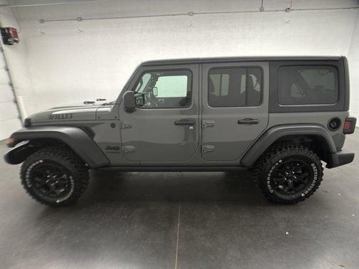 2022 Jeep Wrangler Unlimited Sport