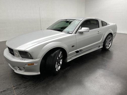 2006 Ford Mustang 