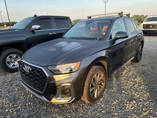 2022 Audi Q5 45 S line Premium Plus