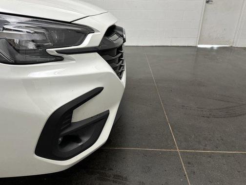 Crystal White Pearl 2025 Subaru Legacy Premium