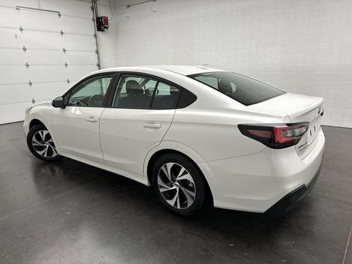 Crystal White Pearl 2025 Subaru Legacy Premium