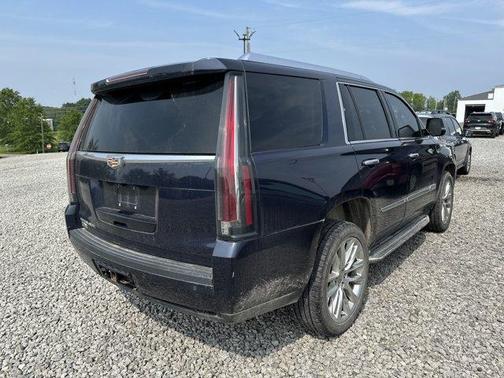 2020 Cadillac Escalade Luxury