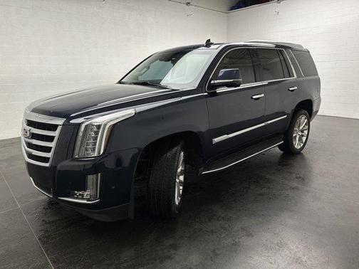 2020 Cadillac Escalade Luxury