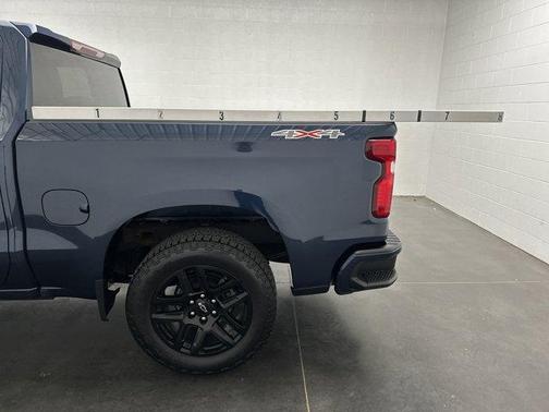 Northsky Blue Metallic 2022 Chevrolet Silverado 1500 Custom