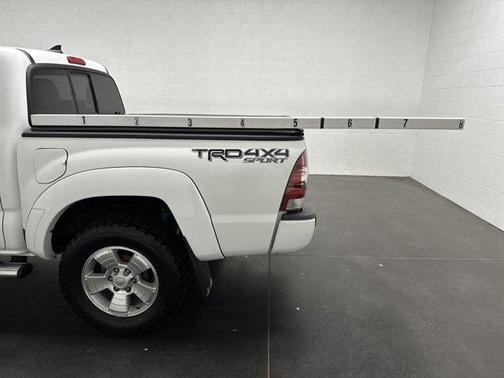 2014 Toyota Tacoma Base