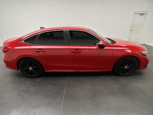Rallye Red 2022 Honda Civic LX