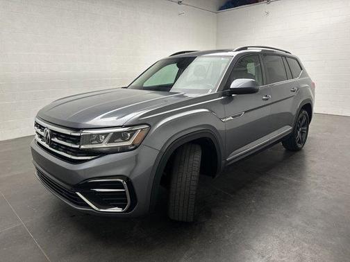 2021 Volkswagen Atlas 3.6 V6 SE w/ Technology R-Line