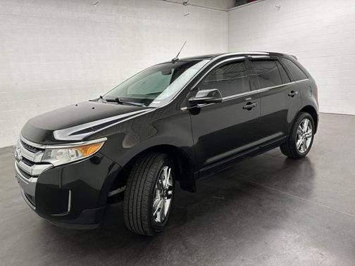 Tuxedo Black Metallic 2013 Ford Edge Limited