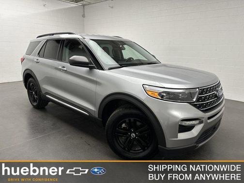Iconic Silver Metallic 2023 Ford Explorer XLT
