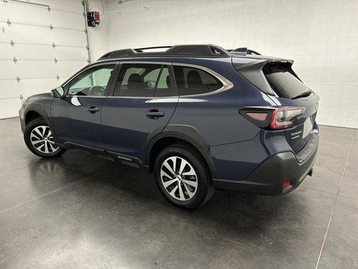 Cosmic Blue Pearl 2024 Subaru Outback Premium