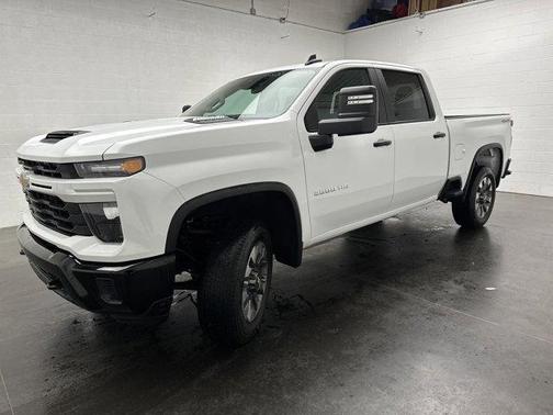 2024 Chevrolet Silverado 2500 Custom