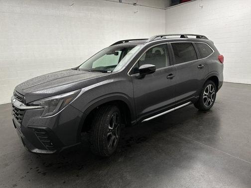 Magnetite Gray Metallic 2026 Subaru Ascent Limited