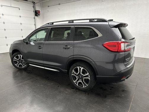 Magnetite Gray Metallic 2026 Subaru Ascent Limited