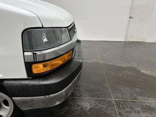 2024 Chevrolet Express 2500 Work Van
