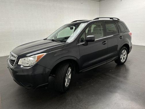 Dark Gray Metallic 2016 Subaru Forester 2.5i Premium