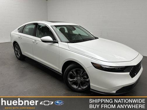 Platinum White Pearl 2024 Honda Accord EX