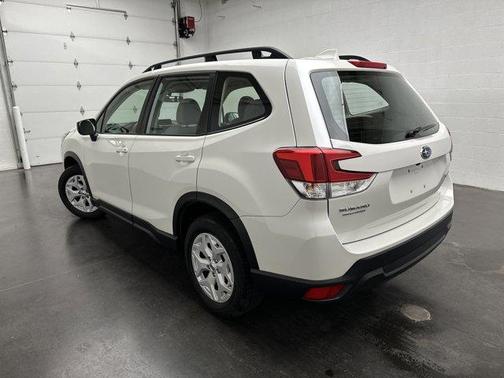 2022 Subaru Forester Base (CVT)